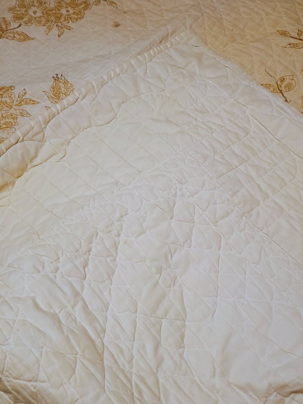 Vintage quilt - Picture 6 of 6